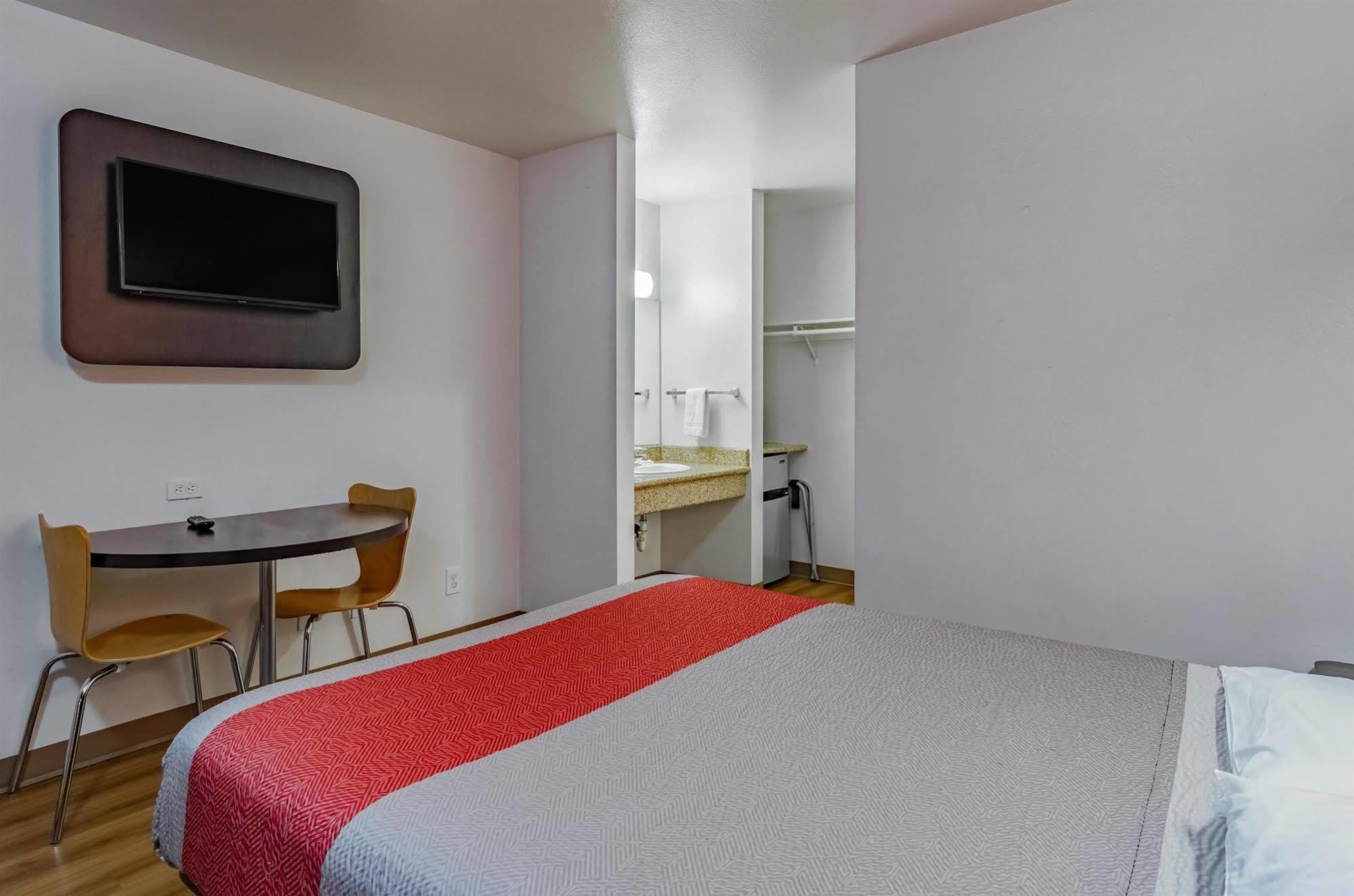 Motel 6-Portland, Or - Gresham Bagian luar foto