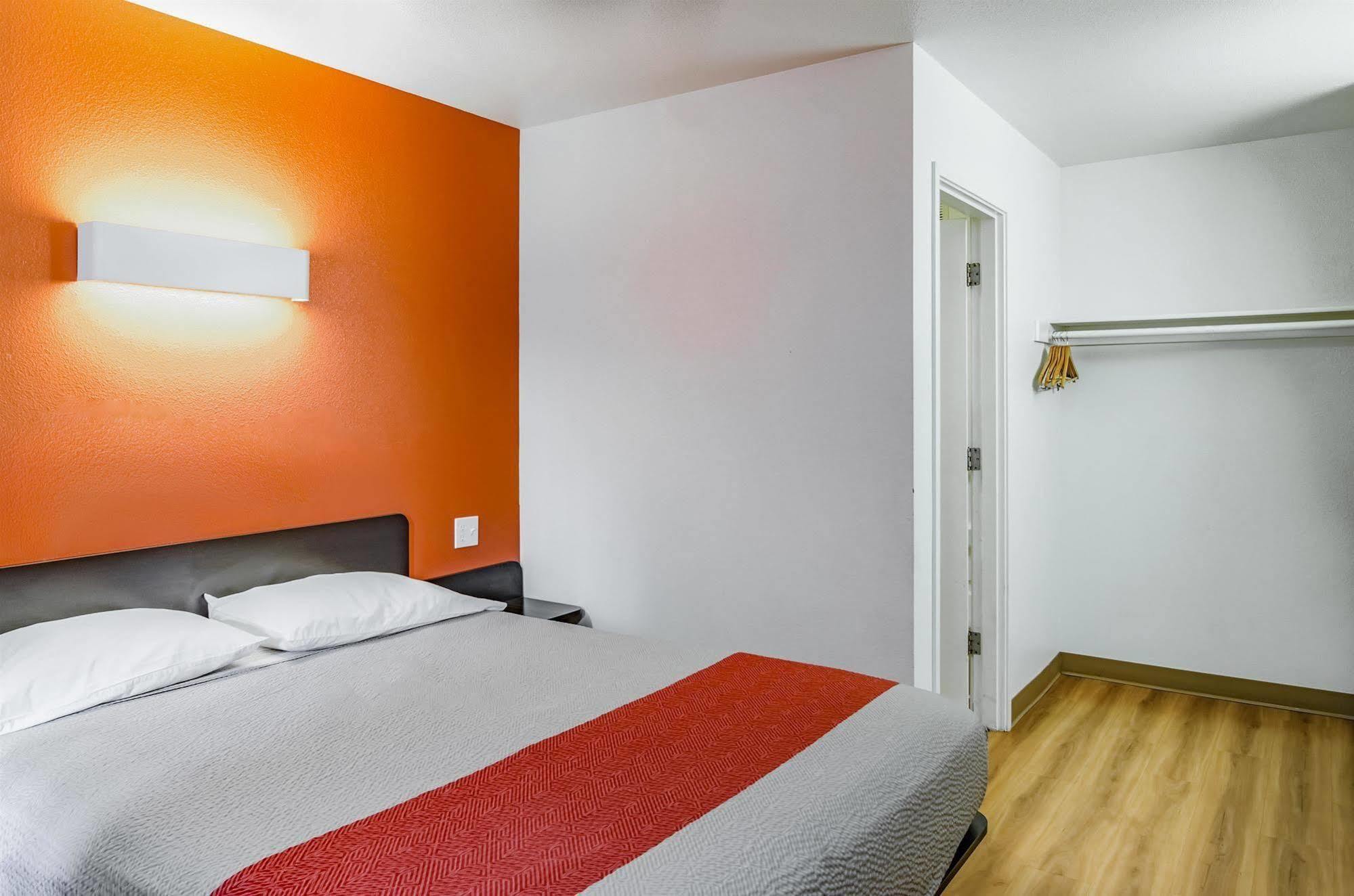 Motel 6-Portland, Or - Gresham Bagian luar foto